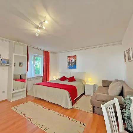 Andrijana Apartament *